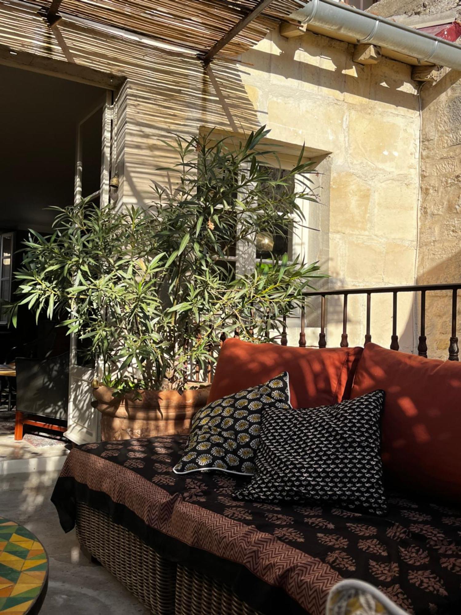 تاراسكون La Maison De Fabienne المظهر الخارجي الصورة